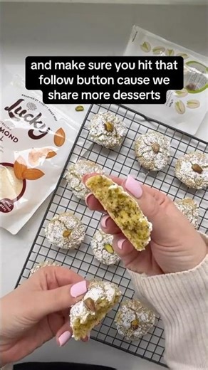 Easy Pistachio Cookies Recipe