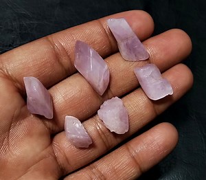 Pink Kunzite Rough Gemstone: Raw Crystal Pieces, 59 Carat (6 Piece) - Etsy