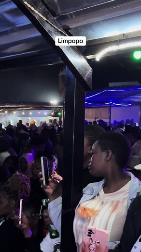 Agana o Mmitxa Molese: Janesh's Maphodisa Performance