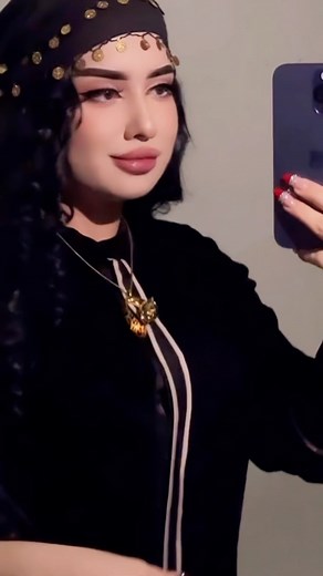 Zabarzoda Zakiya on Instagram: "🌙❤️"