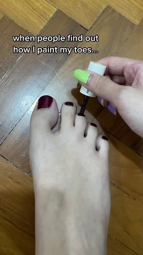 Long Curved Toes: Nailing the Perfect Look