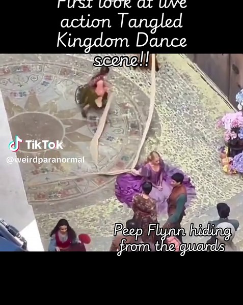 First look at live action Tangled’s Kingdom Dance scene!! In the video you can see children braiding Rapunzel’s hair with Flynn and Maximus watching nearby and then Flynn ducking and hiding from the palace guards just like the animated flim!! 💐☀️💜🐴🗡️🏰#foryoupage #tangled #rapunzel #flynnrider #milomanheim