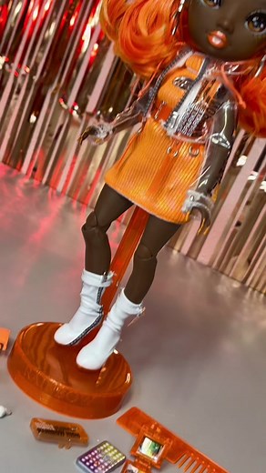 Michelle Unboxing Rainbow High Dolls