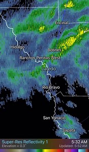 ‼️🌧️RADAR UPDATE (Fri 12/5): Light rain in the vicinity. | Laredo Area Weather Page