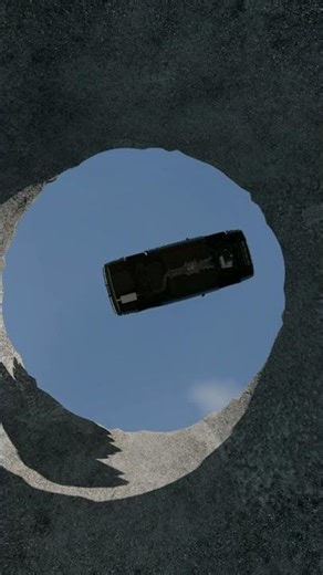 100 Cars in a Hole?-BeamNG.Drive #beamngdrive #beamngshorts #beamng #beamngrao #gaming #crash #gta