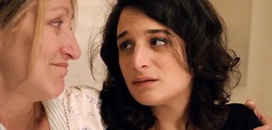 First Dull Trailer for Indie Comedy 'Landline' from Gillian Robespierre | FirstShowing.net