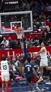 Alex Sarr floating to the rim! #nba #shorts