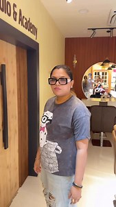 Last date of November (30th Nov) 10 brides. 1 incredible team by Tania’z makeup studio & Academy A whole lot of glam. ✨ Bridal makeup by MUA Tania Sarkar Paul & her team Bookings: 8250898248 💄 #BridalMakeupArtist #TaniaMakeupStudio #WeddingReady #BridalLooks #BridalDiaries MakeupArtistry BrideMakeup KolkataMUA MakeupLover | Tania'z Makeup Studio & Academy