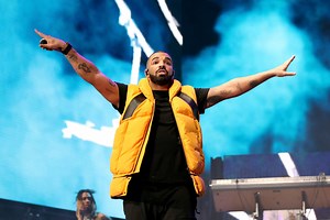 Drake Visits Texas Saddle Shop As New Music Rumors Run Rampant