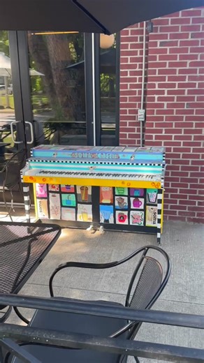 Hi! I’ve had a ton of people ask me where they can learn to Tuning Repair Piano’s, so if youre interested in that, click the link on my profile to learn more. #piano #pianotuner #pianodoctor