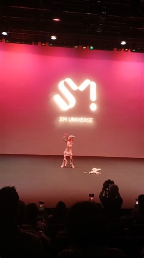 Call me ~ Aiva 🧚‍♀️ on Instagram: "Yes!!! I can do it !!! SM Universe K-Pop Rising Star Search Dance Competition Powered by DPAC ✨️✨️✨️✨️✨️✨️✨️✨️✨️✨️ @sm.universe.sg @damansarapac @kpop_rising_star_search #SMUniverse #SMUniverseMY #KPopRisingStar #Kpop #Malaysia #Dance #solodance #Semifinals #10y #solo #competition"