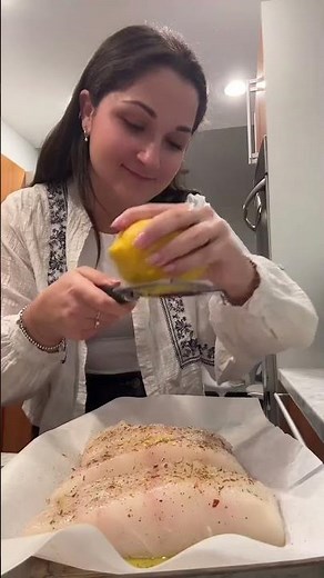 Lemon roasted halibut recipe from things| Maddie cooking #recipe