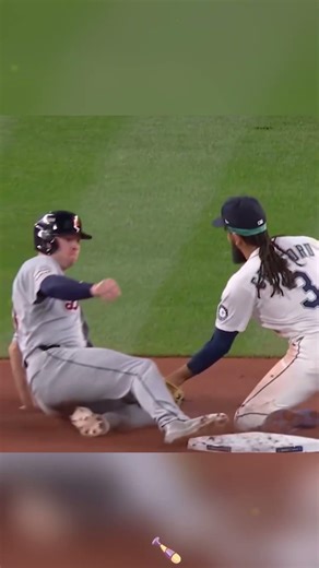 Baseball smooth slide #mlb #baseball #tiktok #fyp #usa