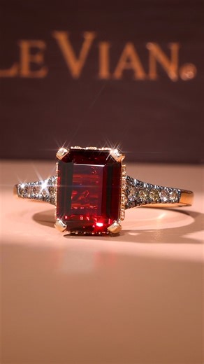 Le Vian Jewelry | ***📣GIVEAWAY CLOSED📣*** It’s Day 5 of Le Vian’s 10 Days of Christmas! 🎄✨ 🎁 Today, we’re gifting one lucky winner a $500 Le Vian Gift Card... | Instagram