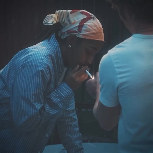 The Cigarette Scene in The Bear Explained