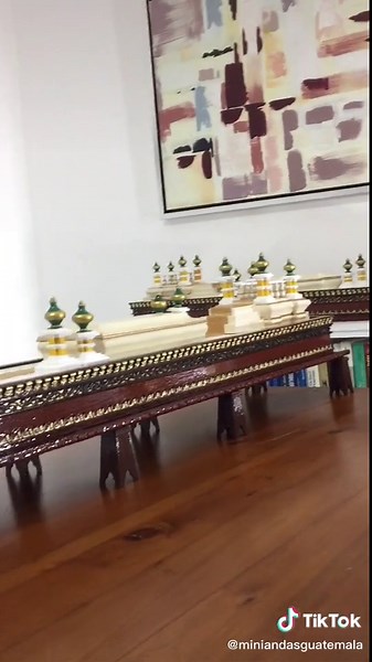 Celebrating Semana Santa with Miniandas - Art Showcase in Guatemala