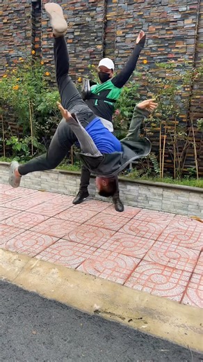 STREET FIGHT, WITH GANGSTERS 00543 #fight #ytshorts #korean #comedy #video #movie #Vialshorts