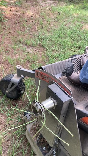 www.weedwolfmanufacturing.com #mowing #mow #oklahoma #madeinusa | Weedwolf Manufacturing