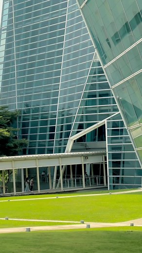 Exploring BU Diamond: A Unique Bangkok University Experience