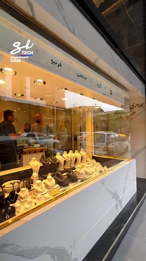 143K views · 153 reactions | This jewelry shop has installed an inverted elevator box in their window and counter displays, allowing them to remove their luxury items from display after hours 勞 | SB Tech | Facebook