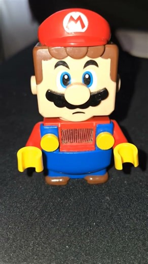 Lego mario is crying 😢 😭