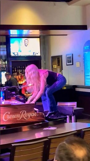 Twins Dueling Piano’s at Harrahs 🔥 #harrahs #vegas #shortsvideo #ninthislandconnection #vegaslife