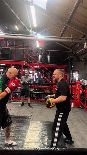 121 sessions available #bonesboxinguk #boxingsession #boxingtraining