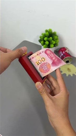 This item is a DIY paper craft mini printer machine.