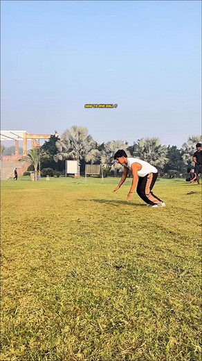 27K views · 946 reactions | The Easiest move✅ That Looks Pro  . dive roll tutorial, roll variations, gymnastics roll , basics flips , learn how to roll hindi #howtoRoll #Tutorial #FlipWithjin | Amit Adhikari Dancer Pakour | Facebook