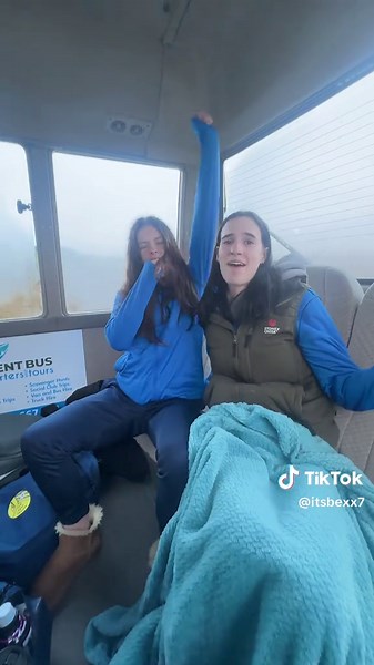 at least @Laura 🤘🏼 understood the assignment