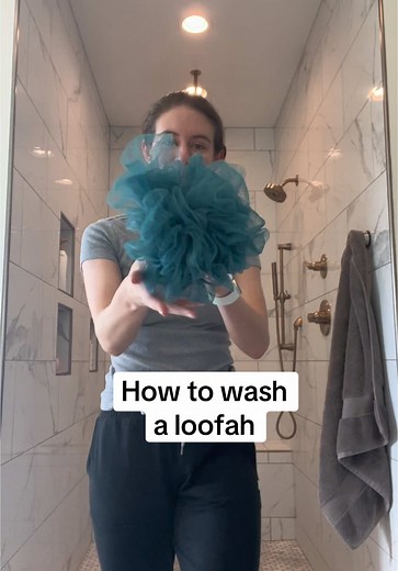 How to Wash a Loofah for Long-lasting Freshness