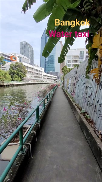 27 reactions | Water taxi in Bangkok #Thailanda #vacanta | Maier in Thailanda | Facebook