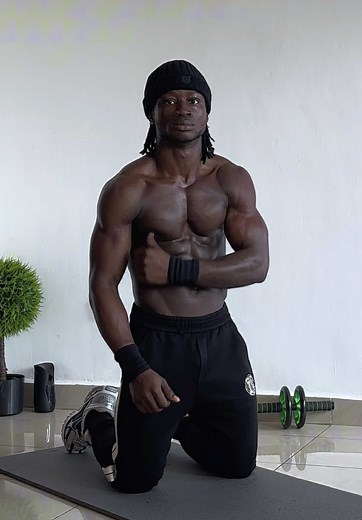 Quick Chest Workout at Home — 1–3 Minute Pushup Routine