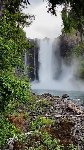 Are you visiting this waterfall? 🌊