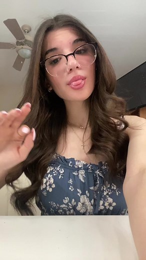 ASMR church outfit scratching #asmr #asmrtapping #fabricasmr #fabricscratching #notalkingasmr #trending #fyp #jesuslovesyou #foryoupage #blowup