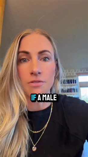 356K views · 30K reactions | I didn’t make the fantasy book rules. #romantasybooks #romantasy #acotar #throneofglass #fantasybooks #booktok | Kaila Books | Facebook