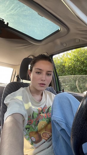 Reading in the Car: Daytime Relaxation Tips