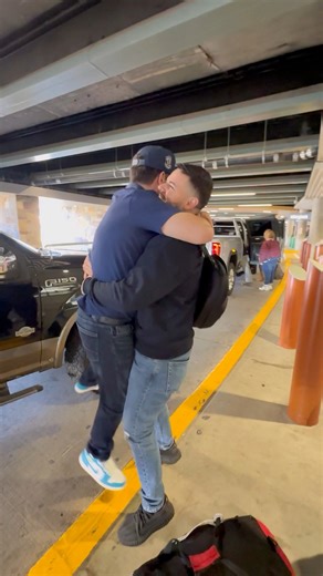 1.3M views · 39K reactions | Se llegó la hora de recoger a mi primo al aeropuerto ✈️ gracias a mi cuñado que me acompañó ❤️ | Marcos De La Torre | Facebook