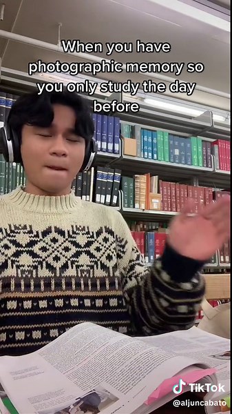 I’m so glad I mostly have humanities courses this term😭 #fyp #university #student #winnipeg #uofm #manitoba