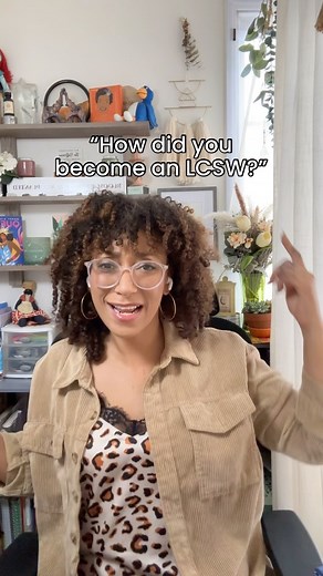 Jasmine Lamitte, LCSW on Instagram: "How do you become an LCSW?? It was hard 😅 From degrees to hundreds of hours of clinical experience, navigating the steps to becoming an LCSW is a journey of dedication, perseverance, and a lot of fees! 💼📚💰 Here is a simplified step-by-step guide to Licensed Clinical Social Worker in California, note some steps occur simultaneously 🔁 1️⃣ Bachelor’s Degree 2️⃣ Master’s Degree in Social Work (MSW) 3️⃣ Register with the Board of Behavioral Sciences as an ACS