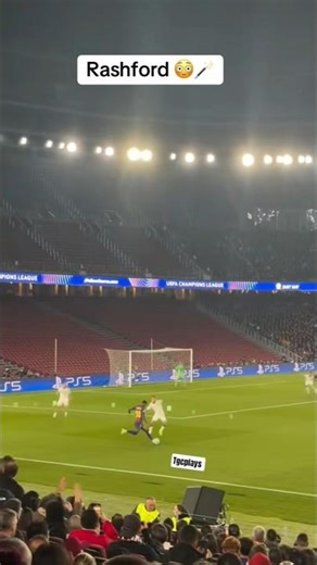 Rashford ASSIST 👌