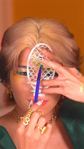 Freddie ⋆˙⟡ 🌻 on Instagram: "Stencil makeup tutorial"