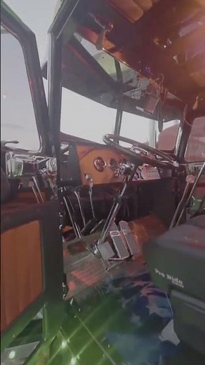 Rebuilt 1971 Peterbilt 359 at Truck Show Nationals