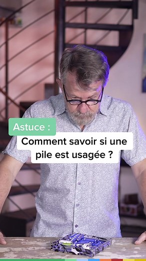 Comment savoir si une pile est usagée ou non ? @ackanir vous donne une petite astuce pour vous aider 😉 . . . #Epicurieux #Jamy #vulgarisation #culturegénérale #savoir #connaissance #éducation #apprendre #piles #ackanir #astuce