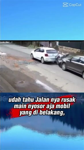 #auto kecelaka an tabrak dari belakang .news###fyppp