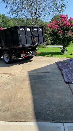 Part 3 of our pea gravel path and patio project #peagravelpatio #diypatio