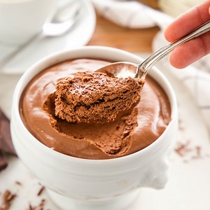 1K views · 29 reactions | The BEST authentic French Mousse au Chocolat made with only 4 simple ingredients, this easy Chocolate Mousse recipe is ultra light & decadent! Check the comments section for the link! | The Busy Baker | Facebook
