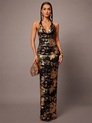 SHEVVY | Item code- SHE_00457 Price- 8,990 LKR✅ Silquee solid color halter neck draped fitted elegant backless dress SKU- sz251203332939869682... | Instagram