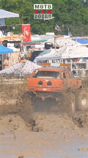 @motodoggo505 on Instagram: "Mud Bogging #mudtruck #offroad"