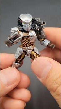Let's Build PREDATOR Minifigure!